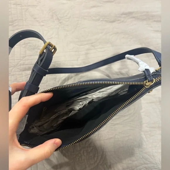 Fossil NWT Navy Blue Crossbody Bag - Picture 11 of 11